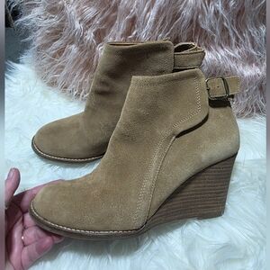 Lucky Brand Tan Suede Leather Wedge Boots